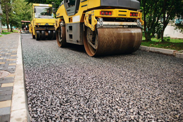 Best Driveway Paving Contractor  in Grottoes, VA